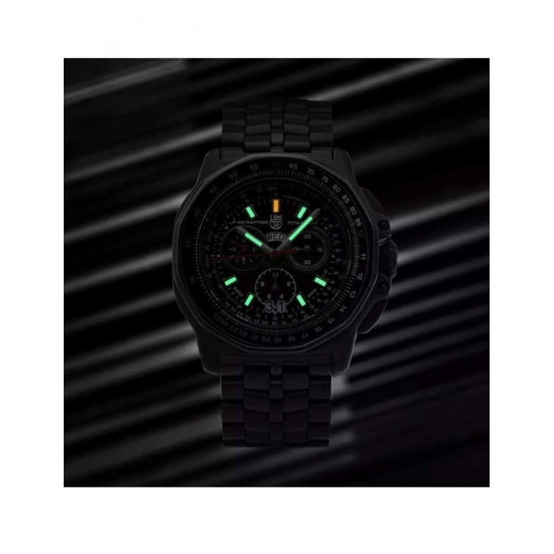 Luminox F-22 Raptor мужские часы Titanium Chronograph XA.9272-ru